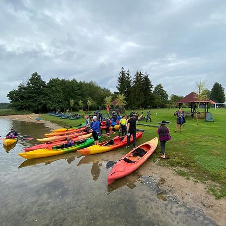 Отель Folwark Na Polwyspie Uraz  Экстерьер фото